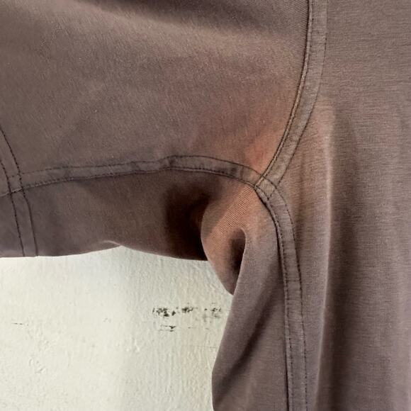 Arc’teryx Relax Fit Short Sleeve Polo Shirt Gray Size Medium ** Read Description - Picture 5 of 12